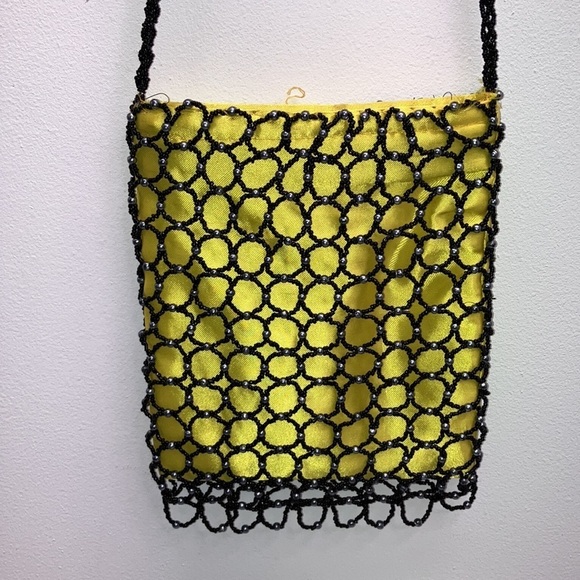 Black and Yellow Beaded Satin Bag preowned - Picture 2 of 7